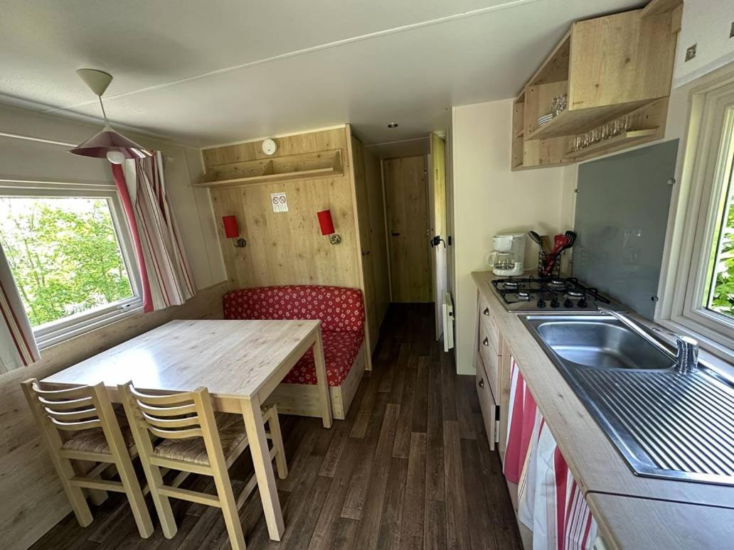 Camping La Sabliere Saint-Jans-Cappel 外观 照片